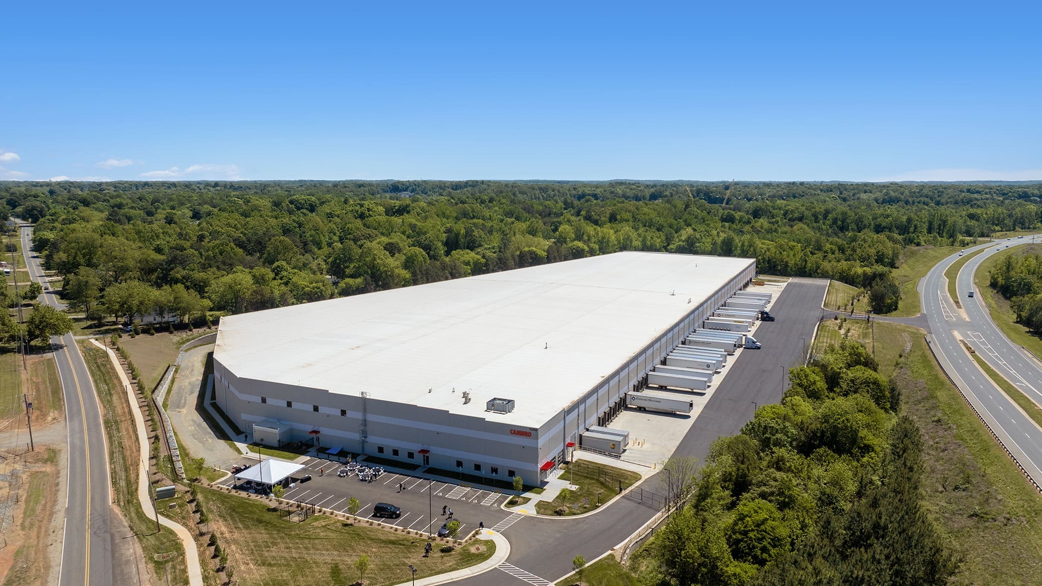 Bird’s-eye view of newly constructed logistics distribution center